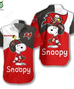 NFL Sport Tampa Bay Buccaneers Snoopy Button Shirt Design 3D Full Printed Sizes S - 5XL NABW27F